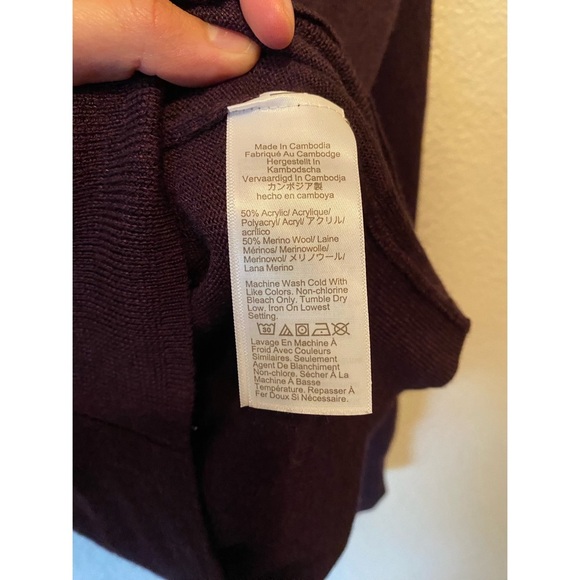 Men’s J.Crew Purple Eggplant Merino Wool Blend Sweater - Picture 6 of 6